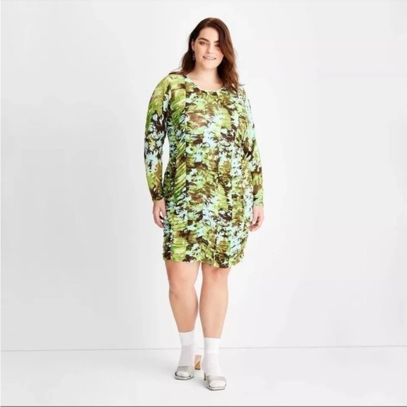 Future Collection Green Floral BodyCon Mini Dress - Picture 10 of 13